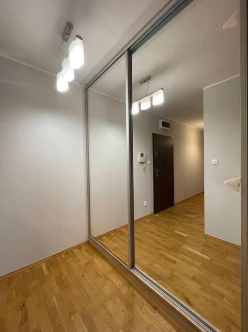 Nice - Big Apartment - 3 Rooms - 6 People - Wroclaw — Zdjęcia 2